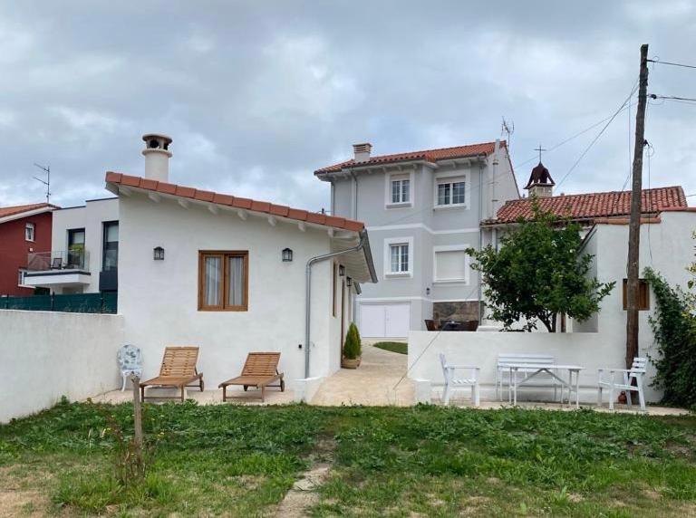 La Casita De El Montan Villa Aviles Bagian luar foto